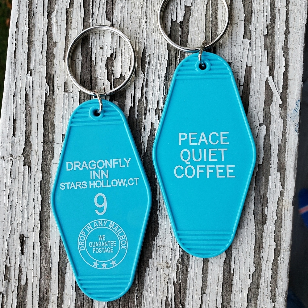 Gilmore Girls Dragonfly Inn Motel Keychain. New.